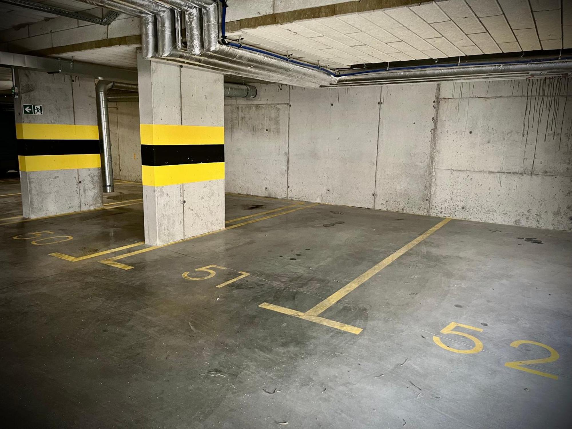 No1 Z Bezplatnym Parkingiem Podziemnym-faktura, Netflix *